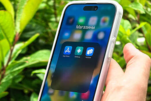 Сенатор Шейкин: россияне смогут возращать продавцам смартфоны без RuStore