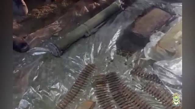Обнаруженный тайник с боеприпасами в российском домовладении попал на видео МВД