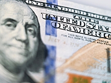 Курс доллара упал ниже уровня мая 2023 года