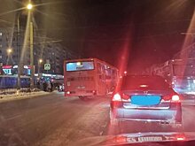 Выехавшего на встречную полосу водителя казанского автобуса заставят сдать экзамен на знания ПДД