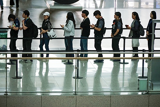 В Южной Корее треть избирателей досрочно проголосовала на президентских выборах