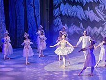 В Никарагуа главный театр страны показал зрителям балет "Щелкунчик"