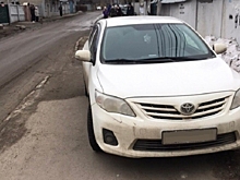В Воронеже оштрафовали водителя Toyota Corolla, припарковавшегося на тротуаре