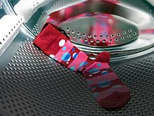 Куда исчезают носки. И где их искать