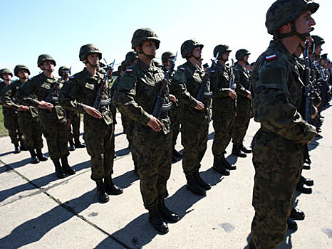 Польша увеличит численность армии до 150 тысяч человек