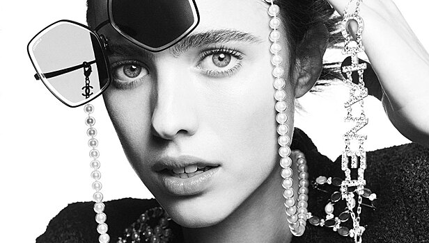 Маргарет Куэлли – лицо новой коллекции Chanel Eyewear