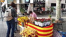 Праздник книг и роз Сан-Жорди в Барселоне не обошелся без политики