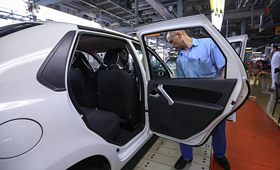 Около 30 тысяч машин Lada хочет продать «АвтоВАЗ» в декабре 2022 года
