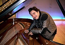 Турецкий пианист Фазыл Сай впервые за 13 лет даст сольный концерт в России