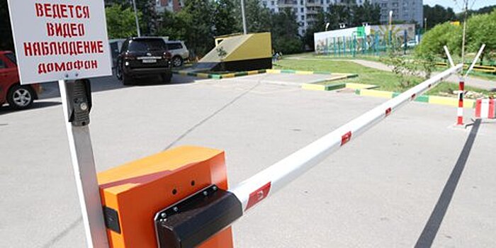 Около ста самовольно установленных шлагбаумов демонтировали с начала года