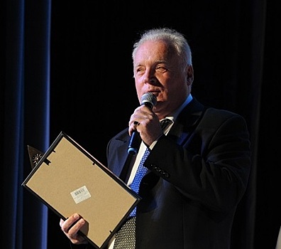Нижегородский писатель Валерий Сдобняков удостоен награды форума «Золотой витязь»