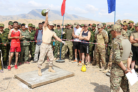 В рамках совместного двухстороннего учения в Таджикистане проведены спортивные соревнования