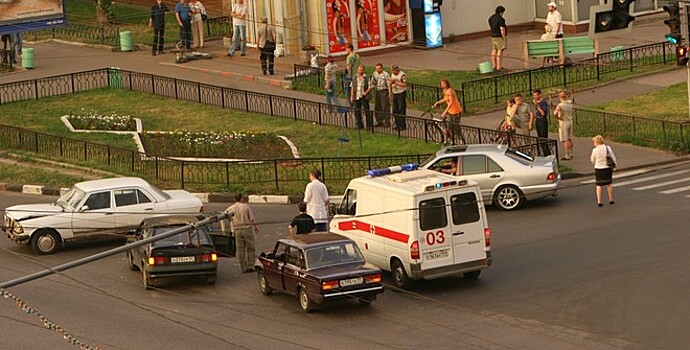 Крупное ДТП произошло на Калужском шоссе в Москве
