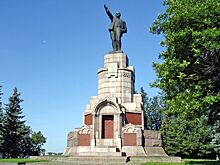 Бывший мэр Костромы: памятник Ленину в парке может рухнуть в любой момент