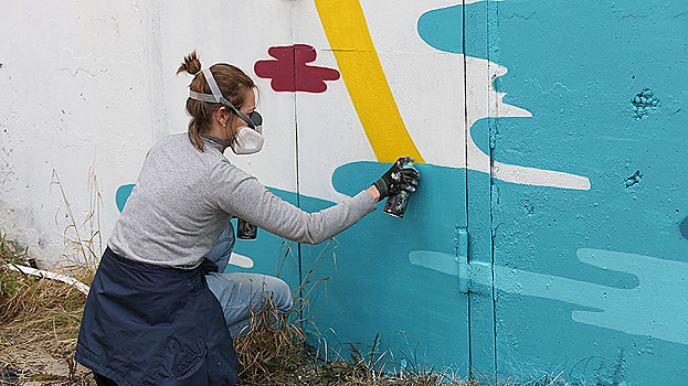 Ноябрьцы предлагают украшать городские сооружения граффити с изображением природы Ямала