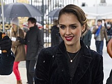 Стоимость стартапа Джессики Альбы упала вдвое