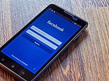 Сотни подрядчиков прослушивали пользователей в Facebook