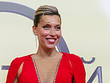 Регина Тодоренко показала всех сыновей от Топалова в честь Рождества