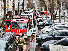 В Мосгордуме разработают законопроект о штрафах за парковку на площадках для пожарной техники во дворах