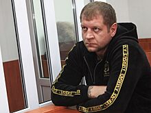 А. Емельяненко показал видео с тренировок в молодости