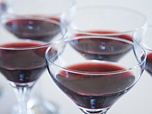 Ученые: ранний брак ведет к алкоголизму