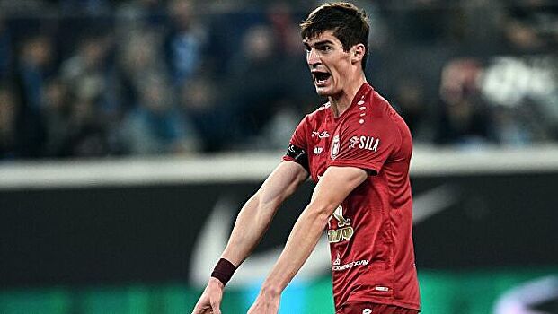 Заболевший COVID-19 футболист отправился на свадьбу