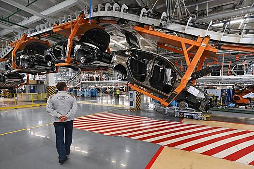 «АвтоВАЗ» вернется к пятидневной рабочей неделе
