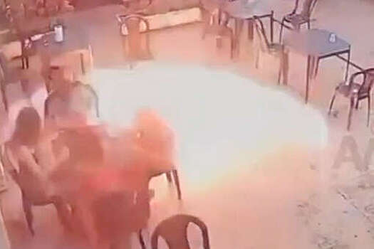 Бразилец закурил рядом с грузовиком на заправке и чуть не устроил пожар