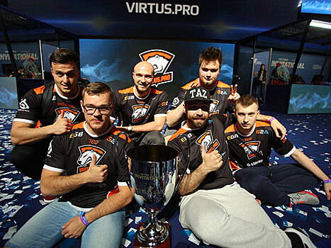 Синусоида успеха. Virtus.pro победила на DreamHack Bucharest