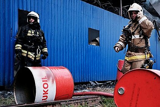 Появились детали пожара на российском нефтеперерабатывающем заводе