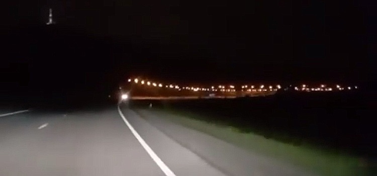 Водитель сбил пешехода, отвез его домой и сбежал