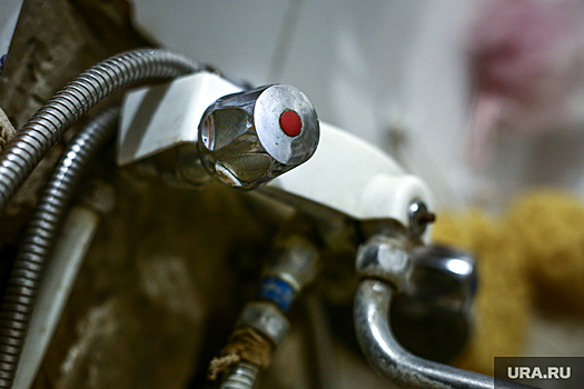 В Челябинске 60 домов не подключили вовремя к горячей воде