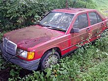 Посмотрите, как 25-летний брошенный «Мерседес» отмывают до музейного блеска