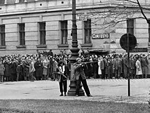 В 1956 году в Венгрии вспыхнуло восстание, тушить которое пришлось СССР