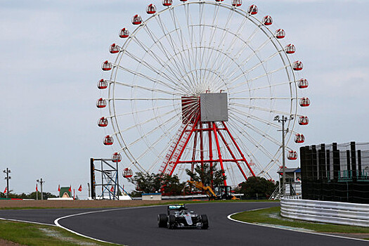 Росберг завоевал поул на Гран-при Японии "Формулы-1", Квят будет стартовать 13-м
