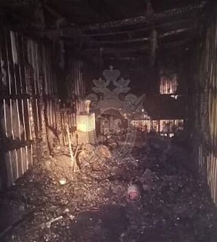 Мужчина сгорел заживо в строительном вагончике в Костроме