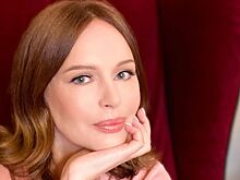 Без макияжа и в тесном комбезе: 56-летняя Безрукова показала естественную красоту