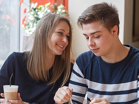 Психолог Кольцова объяснила тренд на эксплорейшншип в отношениях зумеров