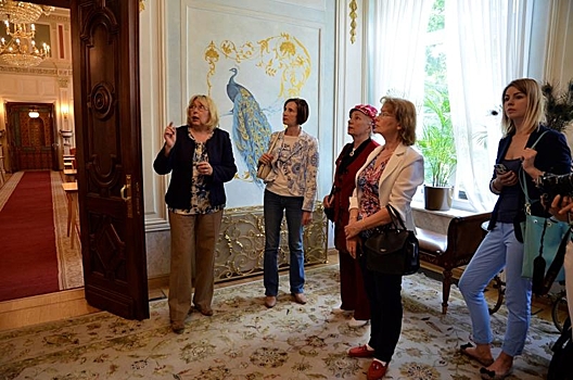 Экскурсию по усадьбе Александрово-Щапово посетят участники проекта «Московское долголетие»
