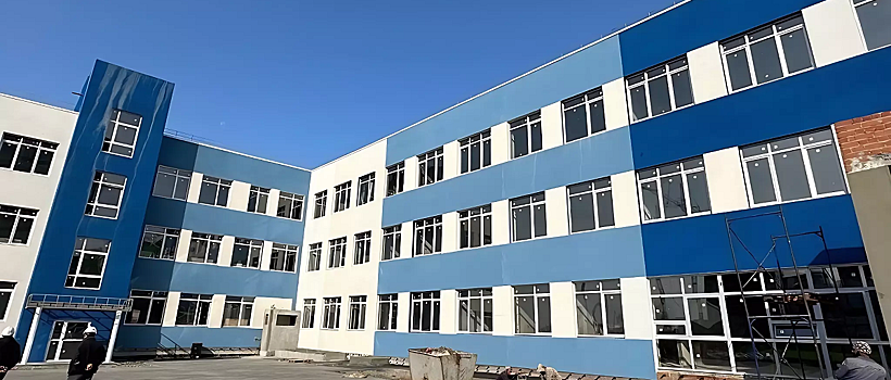 В Оренбурге строящаяся в ЖК «Дубки» школа начала разрушаться