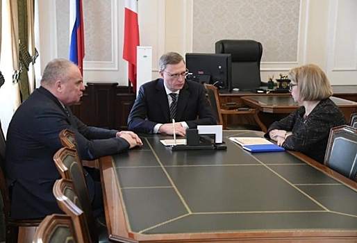 Александр Бурков обсудил новую структуру Омского отделения Социального фонда РФ с Ольгой Ступичевой