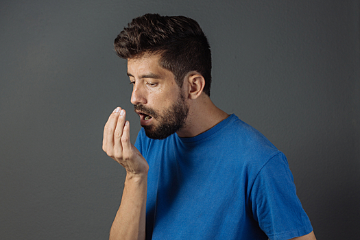 О каких болезнях говорит запах изо рта
