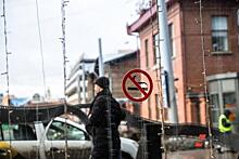 «Брось сигарету». Российские власти еще больше осложняют жизнь курильщикам