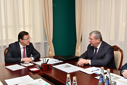 Дмитрий Азаров провел встречу с главой Федерального архивного агентства