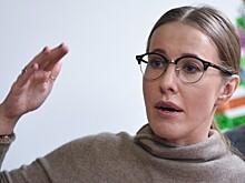 Не беременна: Собчак развеяла слухи о втором ребенке
