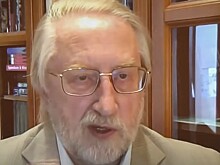 Академик РАН призвал увеличить бюджет на лекарства для ВИЧ-инфицированных в 1,5 раза