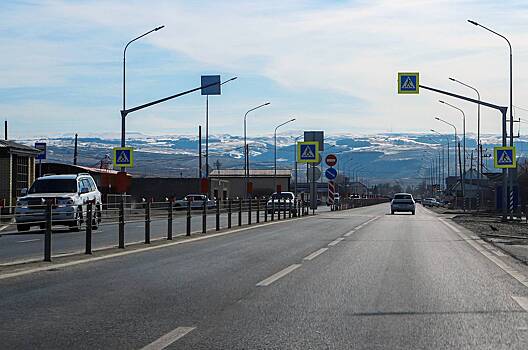 «Довольно сложный». Туристы поделились впечатлениями от Домбая