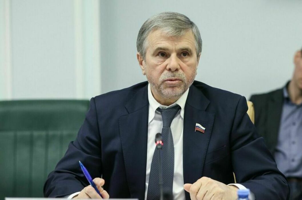 Сенатор хамчиев. Хамчиев белан. Белан багаудинович хамчиев. Хамчиев микаил. Хамчиев бекхан багаудинович.