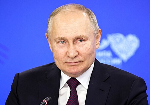 Анекдоты от Путина: как глава государства шутил на публичных мероприятиях
