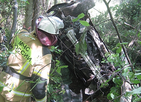 Друзья погибшей в ДТП в Тонкинском районе девушки выяснили странные подробности аварии